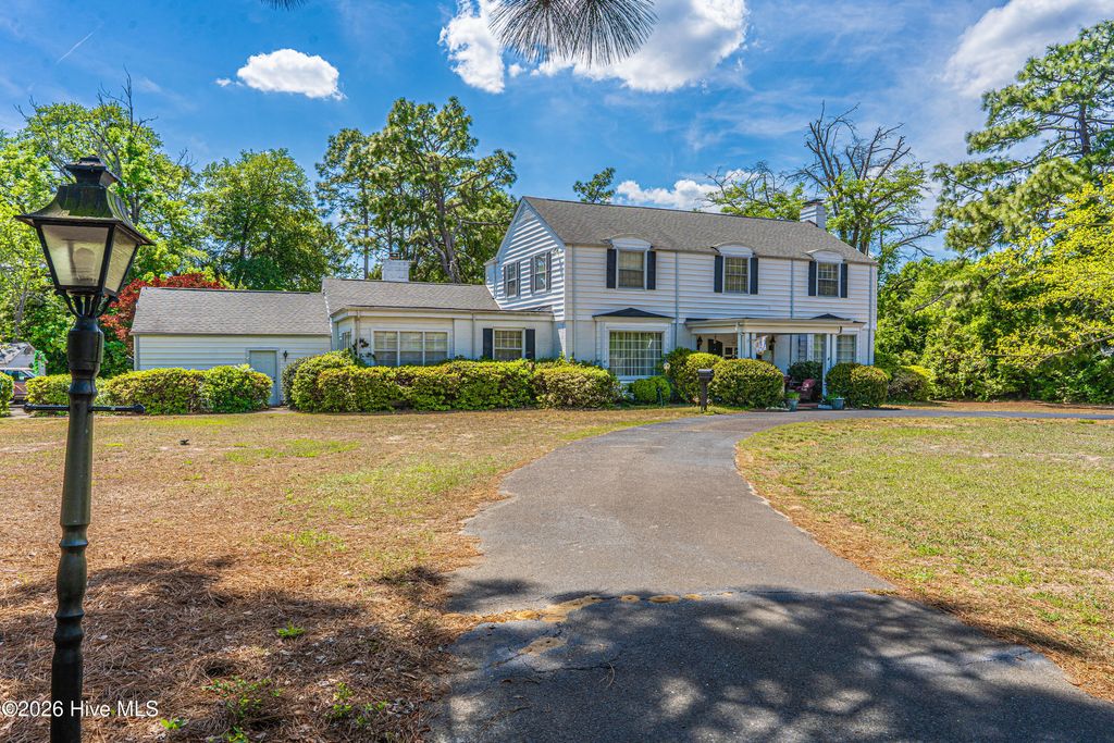 Photo of 104 Dogwood Lane, Hamlet, NC 28345 (MLS # 100568339)