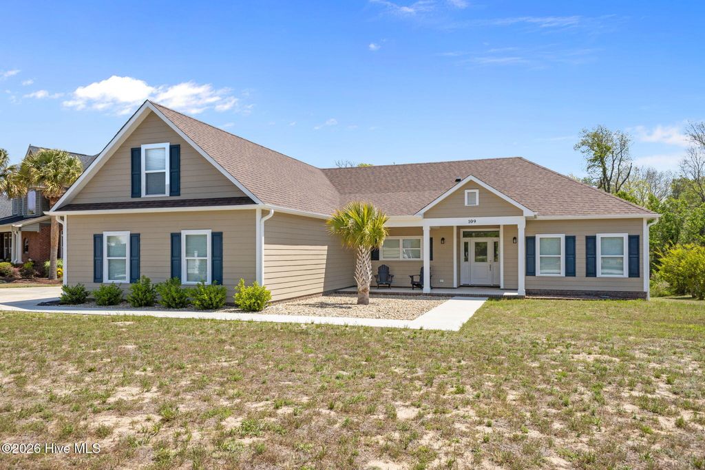 Photo of 109 Fawn Creek Court, Cedar Point, NC 28584 (MLS # 100569548)
