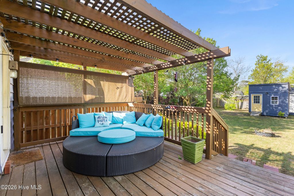 Photo of 2042 Jackson Street, Wilmington, NC 28401 (MLS # 100567073)