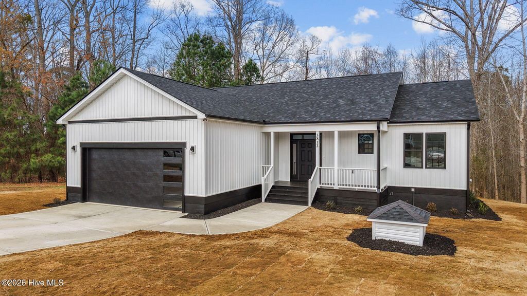 Photo of 3812 Ramblewood Hill Drive W, Wilson, NC 27893 (MLS # 100539172)