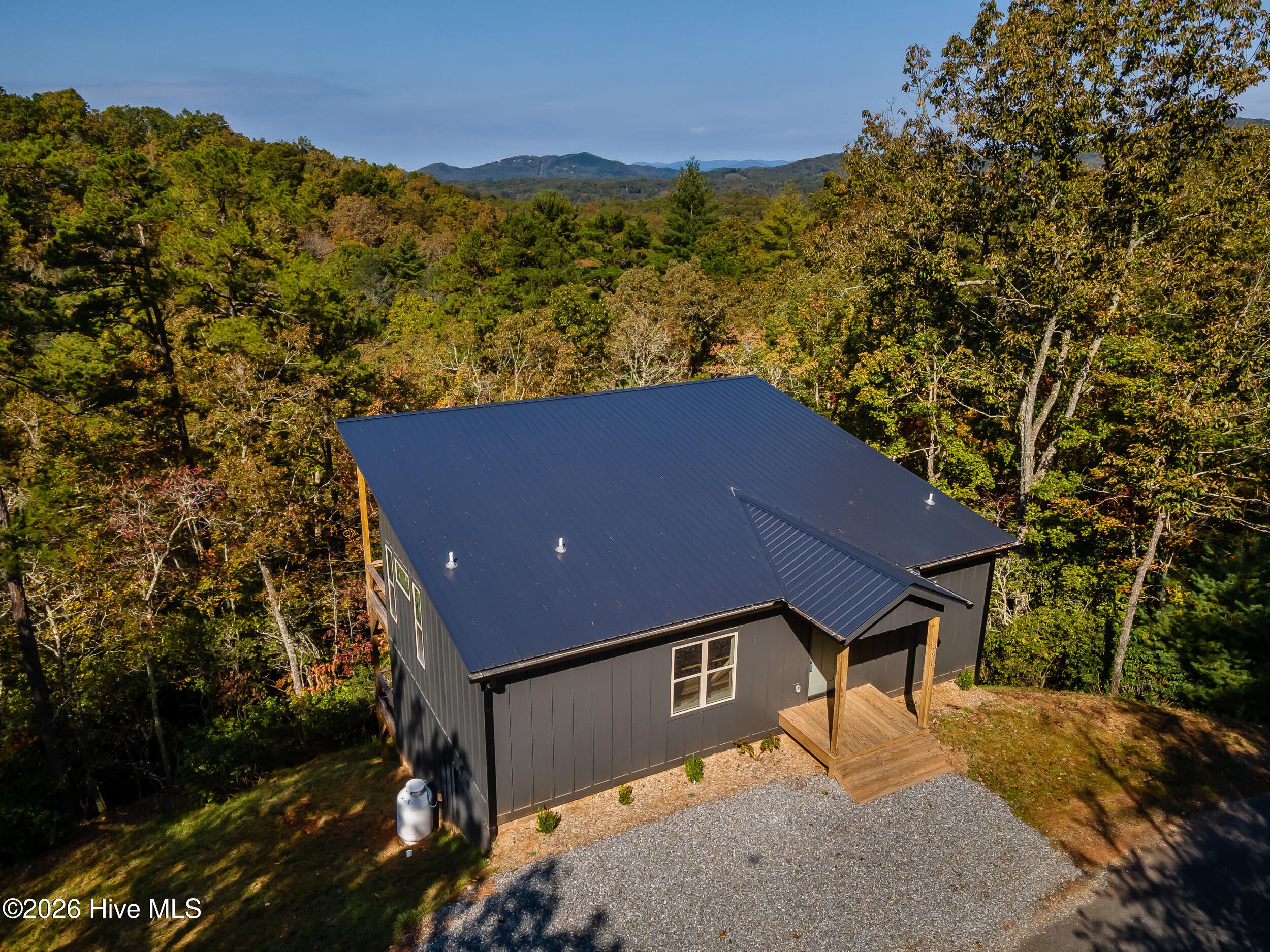 390 Fiddlers Way