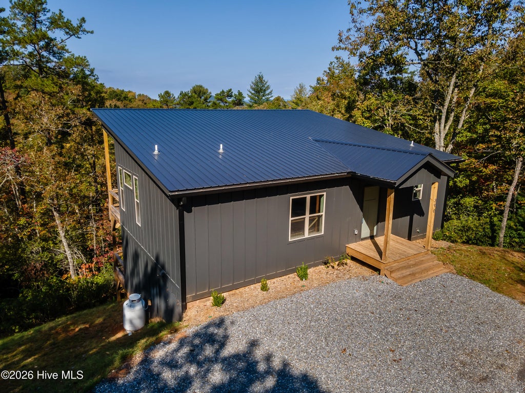 Photo of 390 Fiddlers Way, Brasstown, NC 28902 (MLS # 100612422)