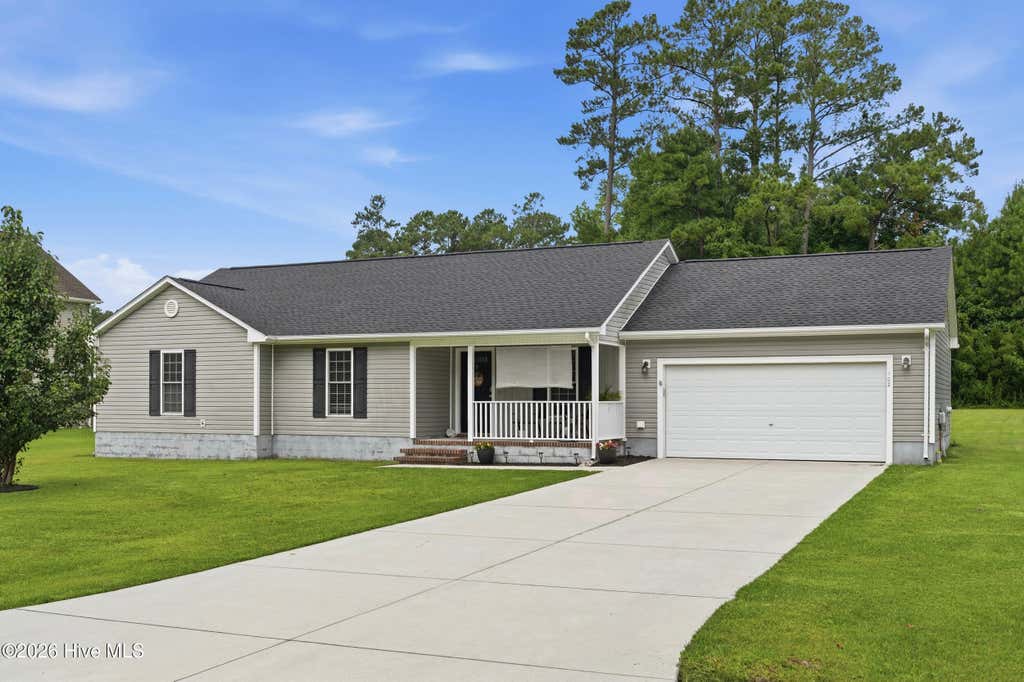 Photo of 102 Laredo Drive, Jacksonville, NC 28540 (MLS # 100594716)