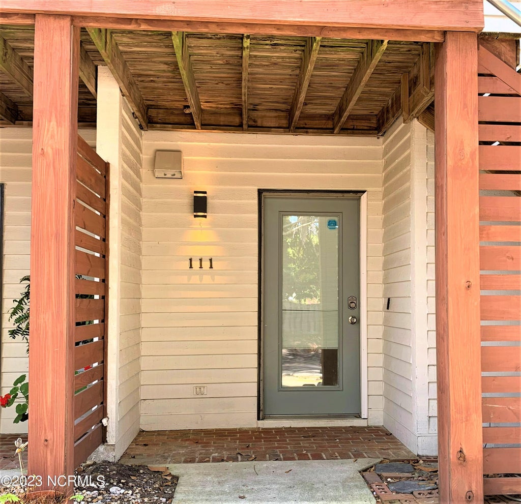 Photo of 1507 Military Cutoff Road #Apt 111, Wilmington, NC 28403 (MLS # 100612519)