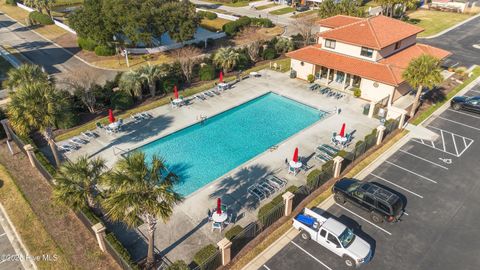 Tiny photo for 130 Spencer Farlow Drive #130, Carolina Beach, NC 28428 (MLS # 100545192)