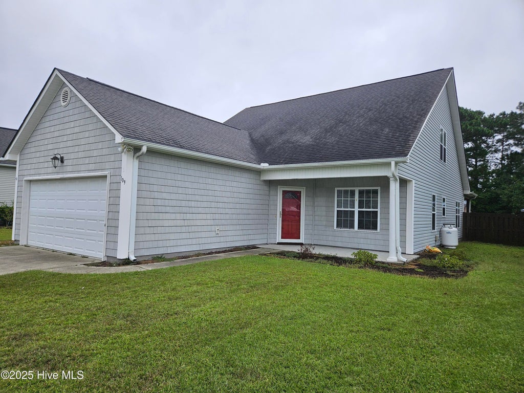 Photo of 109 Penquin Place, Hampstead, NC 28443 (MLS # 100605306)