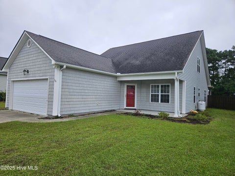 Homes For Rent - 109 Penquin Place<br/> Hampstead, NC 28443