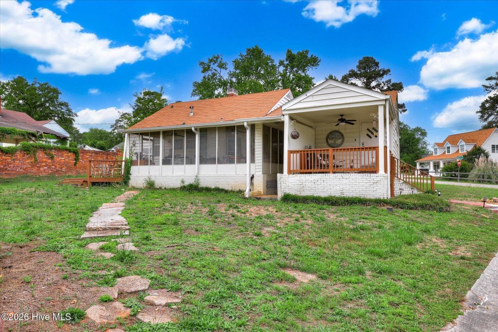 Photo of 1002 Eustis Drive, Augusta, GA 30904 (MLS # 100574011)