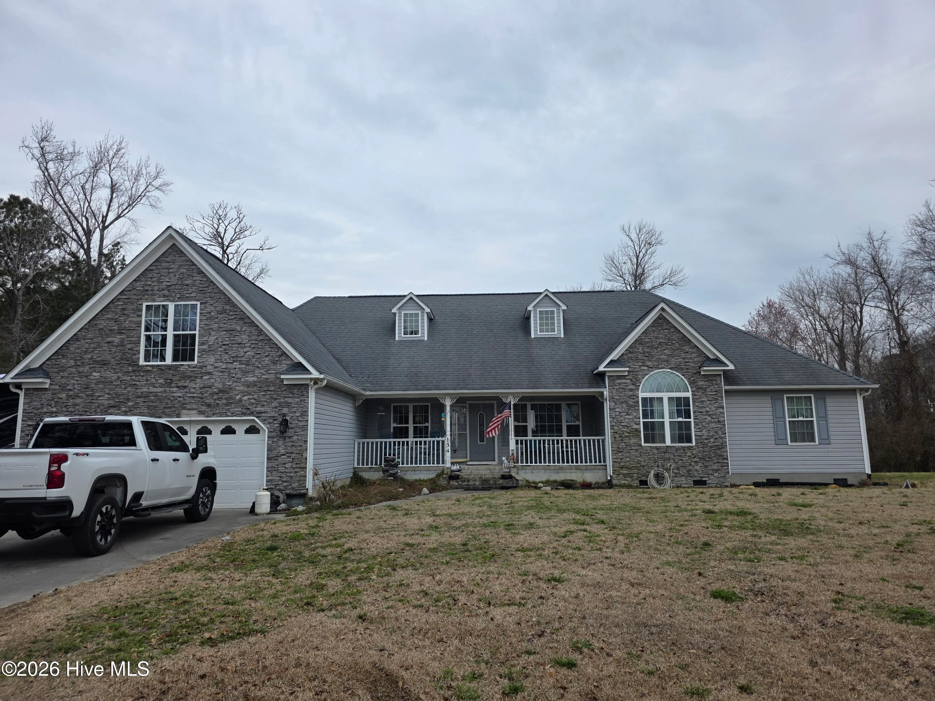 134 Bur Oaks Boulevard