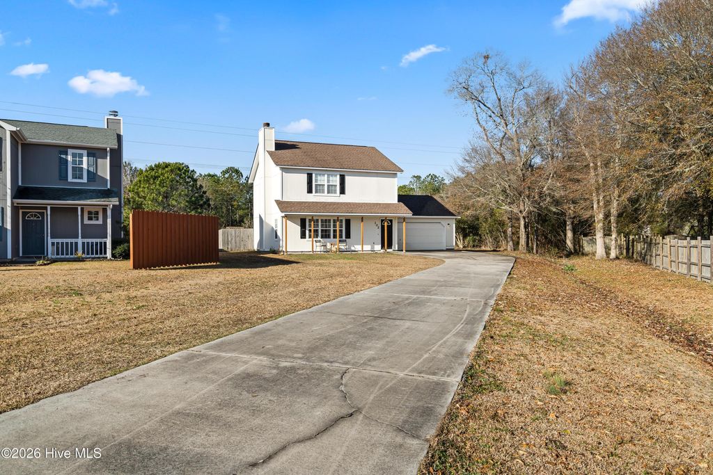 Photo of 102 Reese Lane, Hubert, NC 28539 (MLS # 100548463)