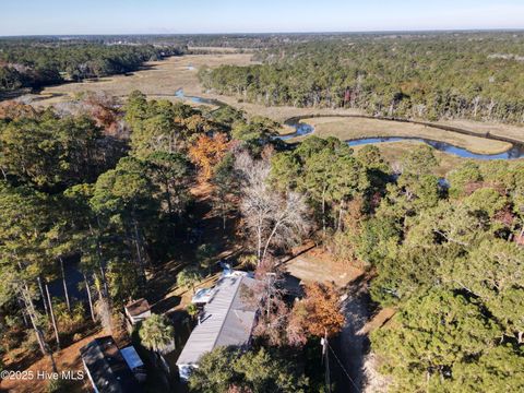 Homes For Sale - 2475 Cross Lane<br/> Supply, NC 28462