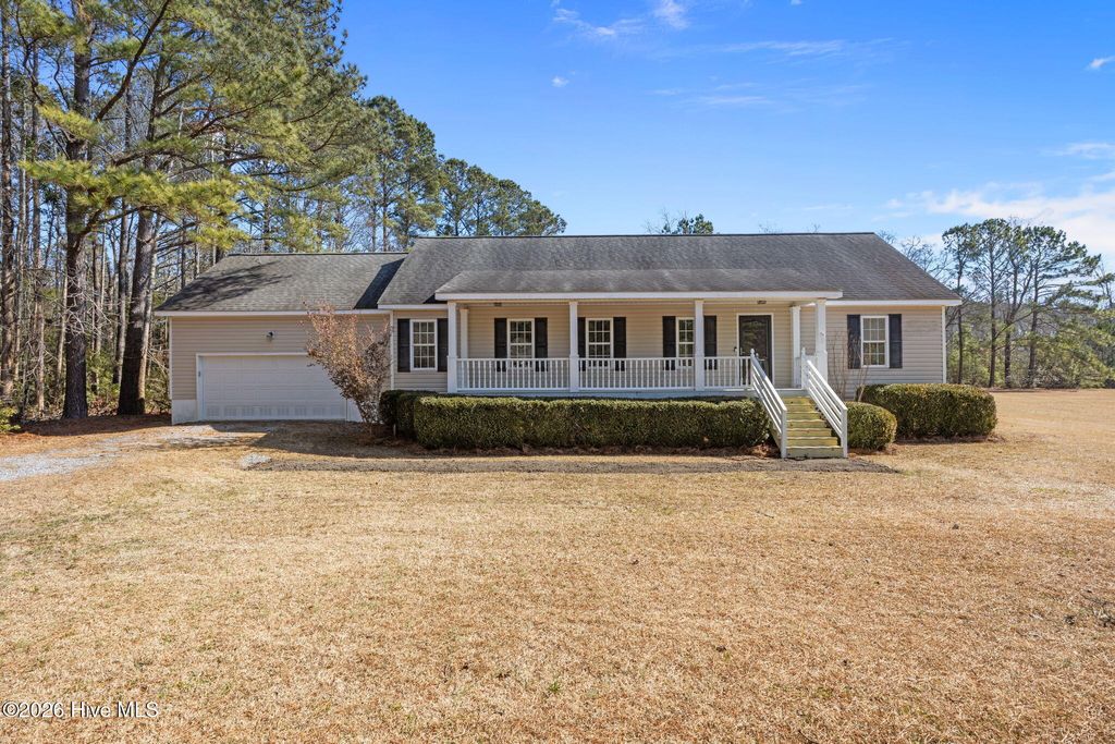Photo of 9329 Doris Drive, Oriental, NC 28571 (MLS # 100556105)