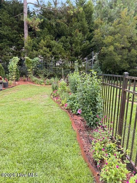 Tiny photo for 203 Whimbrel Way, Hampstead, NC 28443 (MLS # 100598177)