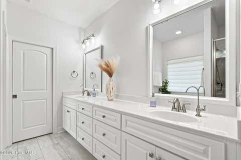 Tiny photo for 203 Whimbrel Way, Hampstead, NC 28443 (MLS # 100598177)