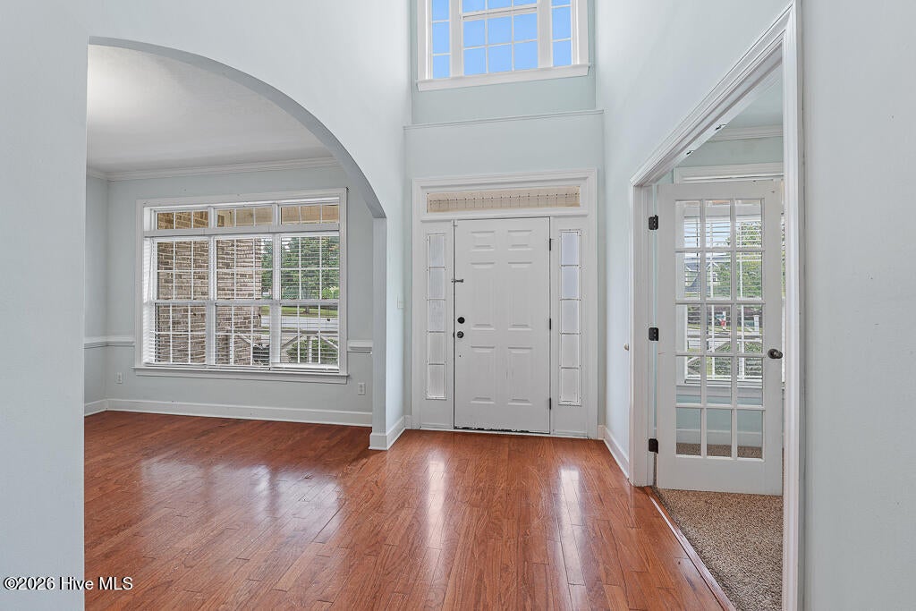 948 Woody Hill Circle