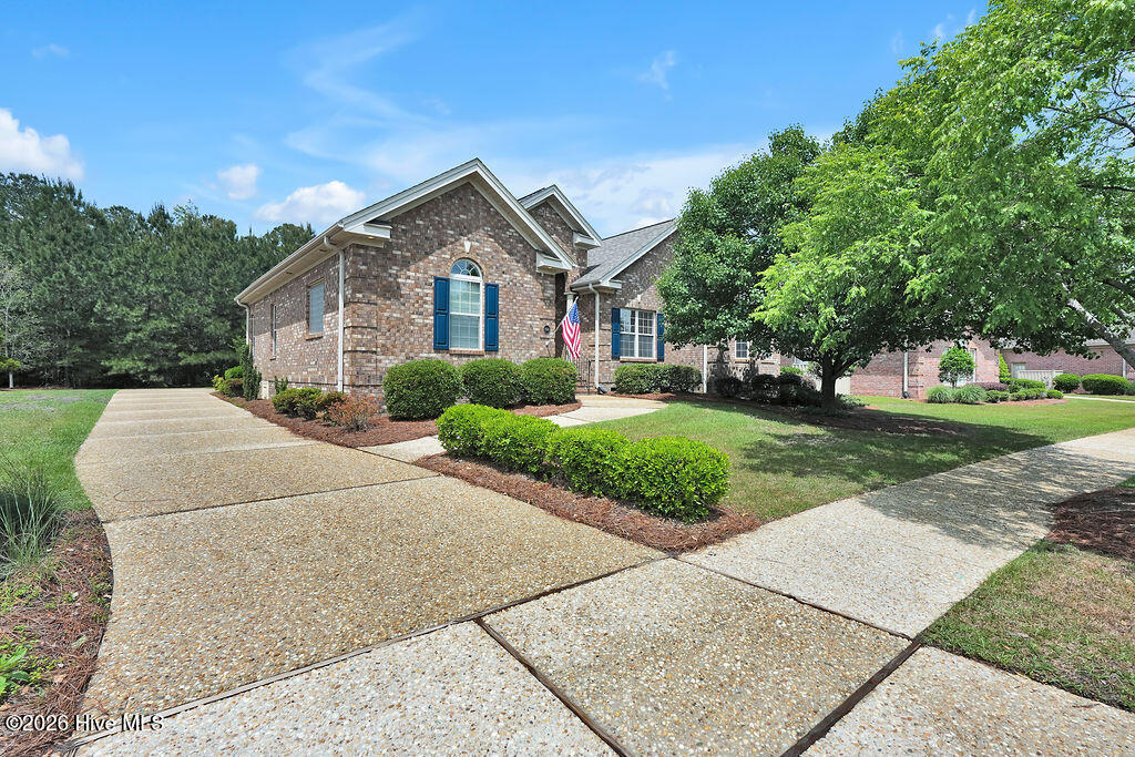 1018 Leesburg Drive