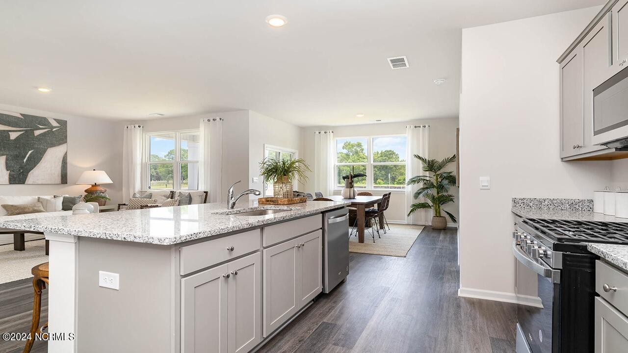 971 Stanbury Bluff Road SW