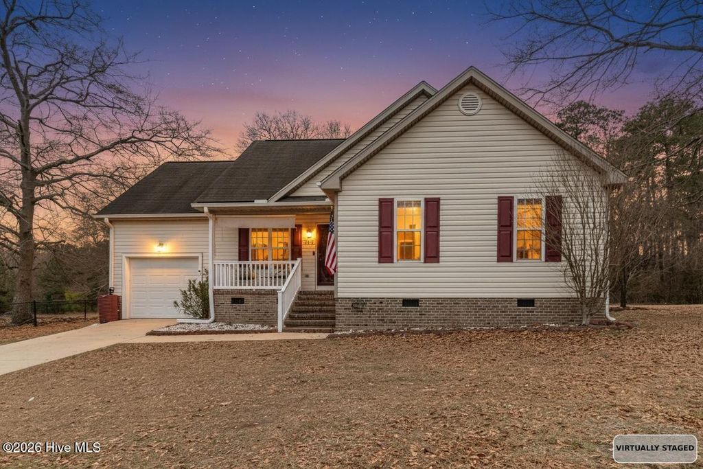 Photo of 502 Twin Creeks Drive, Goldsboro, NC 27530 (MLS # 100550920)