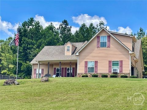 Homes For Sale - 120 W Pennick Drive<br/> Covington, GA 30014