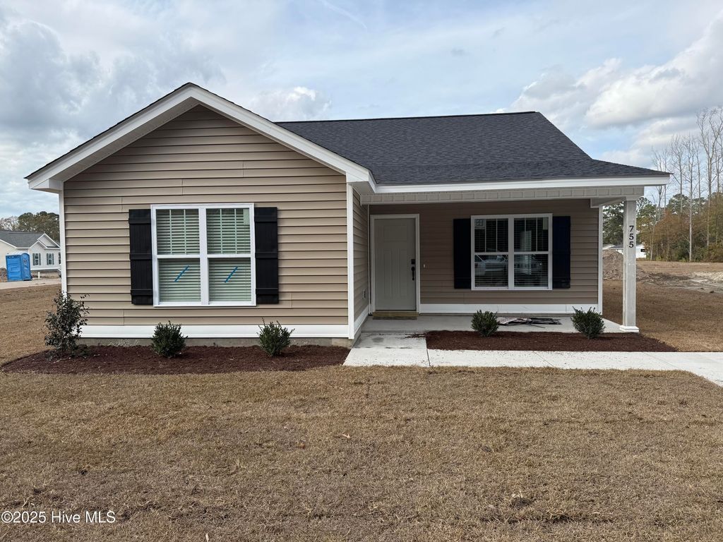 Photo of 755 Wall Street, Grifton, NC 28530 (MLS # 100516237)