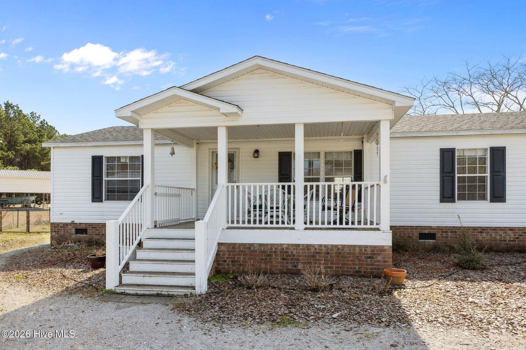 Photo of 106 Bay Harbor Court, Cedar Point, NC 28584 (MLS # 100558505)