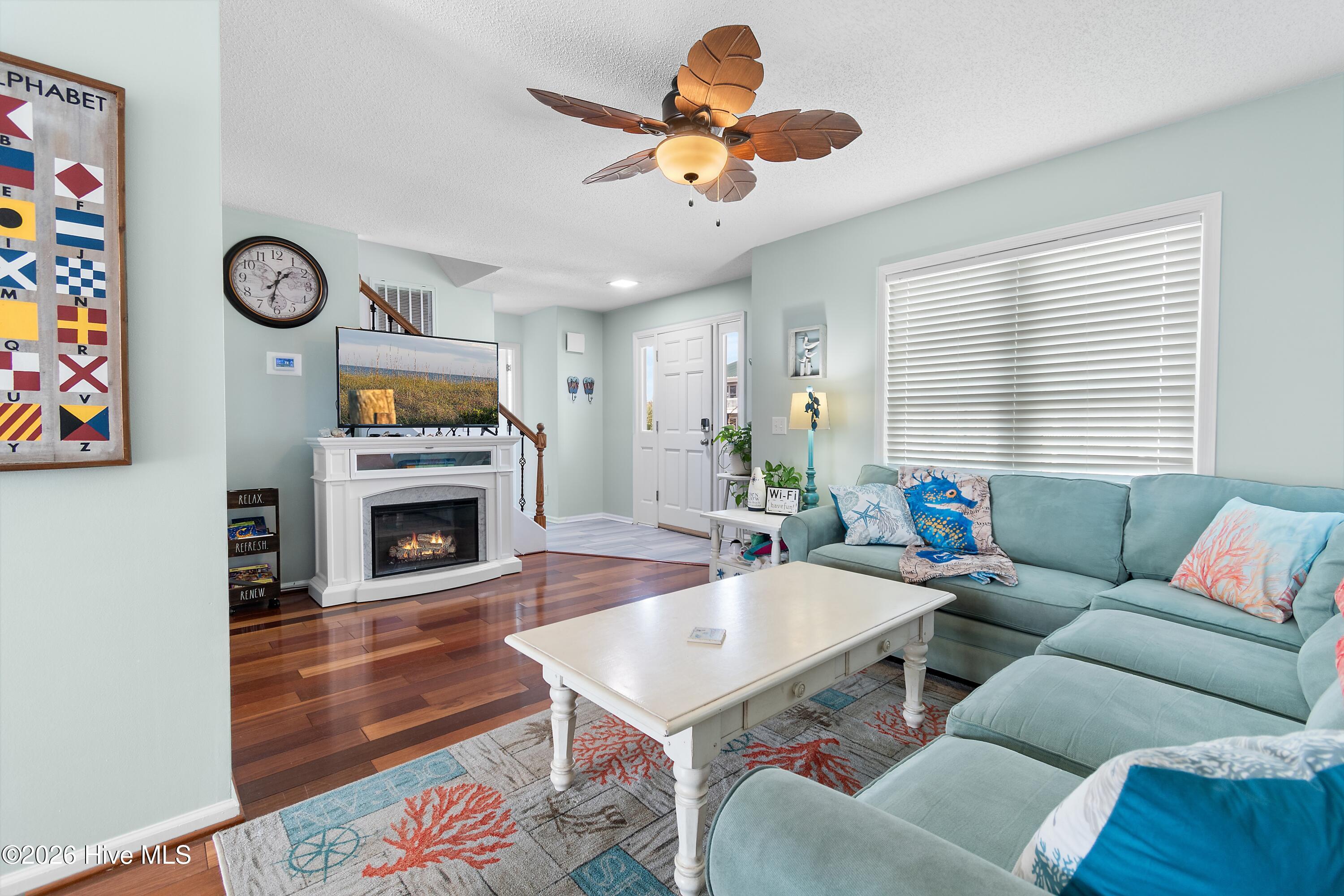 197 Brunswick Avenue W