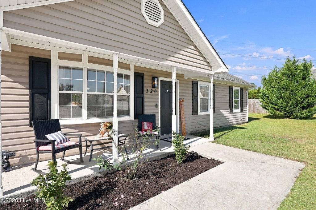 Photo of 320 Josie Court, Hubert, NC 28539 (MLS # 100608778)
