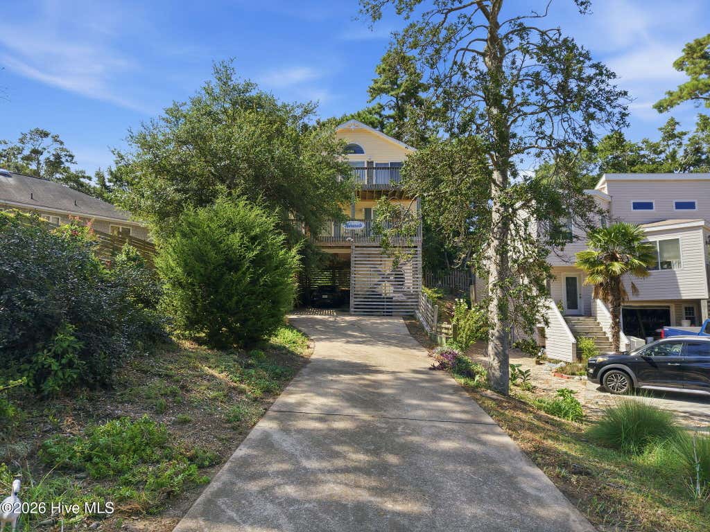 Photo of 313 Sir Chandler Drive, Kill Devil Hills, NC 27948 (MLS # 100596029)