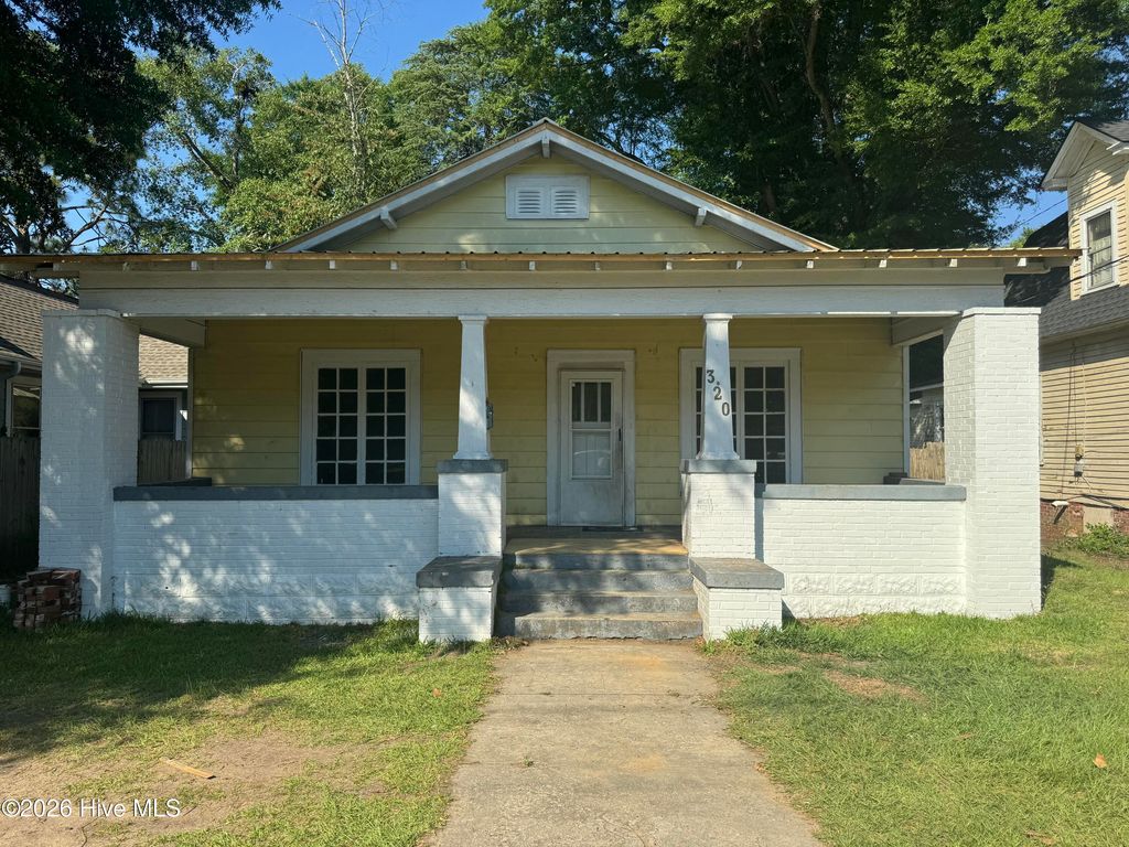 Photo of 320 Spring Street, Hamlet, NC 28345 (MLS # 100579833)
