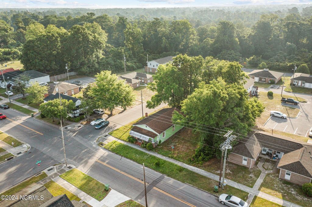 Photo of 518 N 11th Street, Wilmington, NC 28401 (MLS # 100571335)