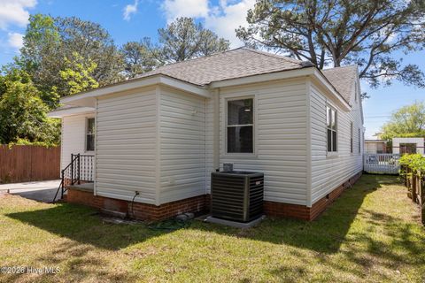 Tiny photo for 400 Warlick Street, Jacksonville, NC 28540 (MLS # 100568668)