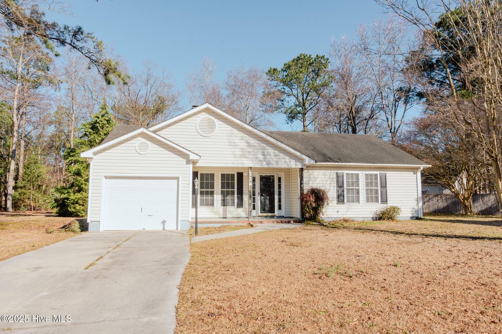 Photo of 114 Live Oak Drive, Jacksonville, NC 28540 (MLS # 100560051)