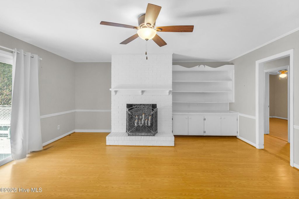 Photo of 609 Edgehill Road, Trent Woods, NC 28562 (MLS # 100555734)