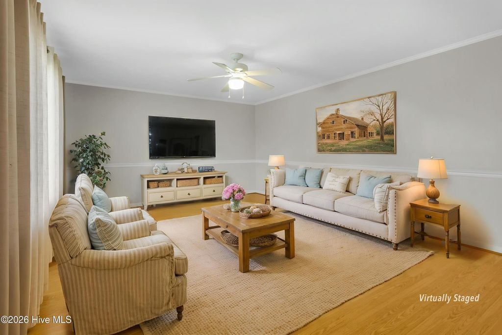 Photo of 609 Edgehill Road, Trent Woods, NC 28562 (MLS # 100555734)
