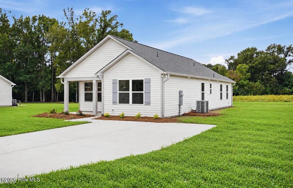 Photo of 215 Rae Street, Warsaw, NC 28398 (MLS # 100611052)