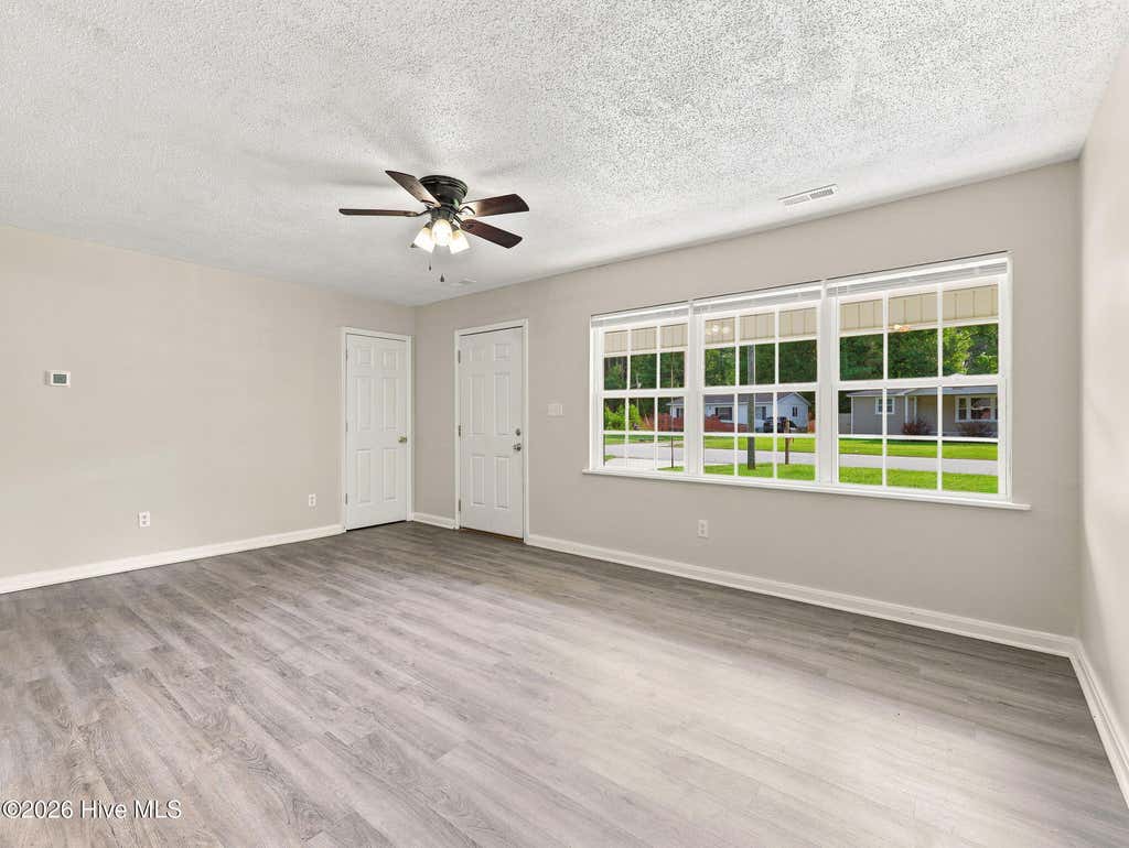 Photo of 205 5th Avenue, Jacksonville, NC 28546 (MLS # 100590305)