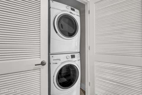 Tiny photo for 14 Grace Street #1216, Wilmington, NC 28401 (MLS # 100593724)