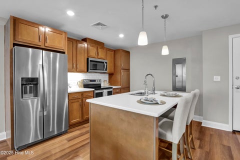 Tiny photo for 14 Grace Street #1216, Wilmington, NC 28401 (MLS # 100593724)
