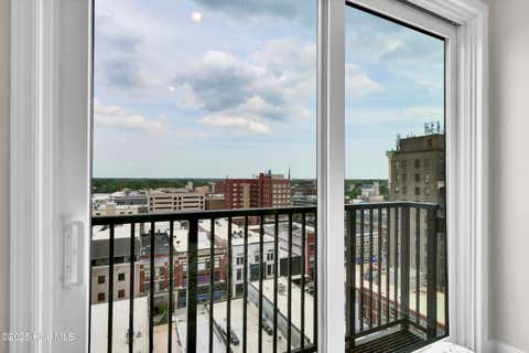 Tiny photo for 14 Grace Street #1216, Wilmington, NC 28401 (MLS # 100593724)