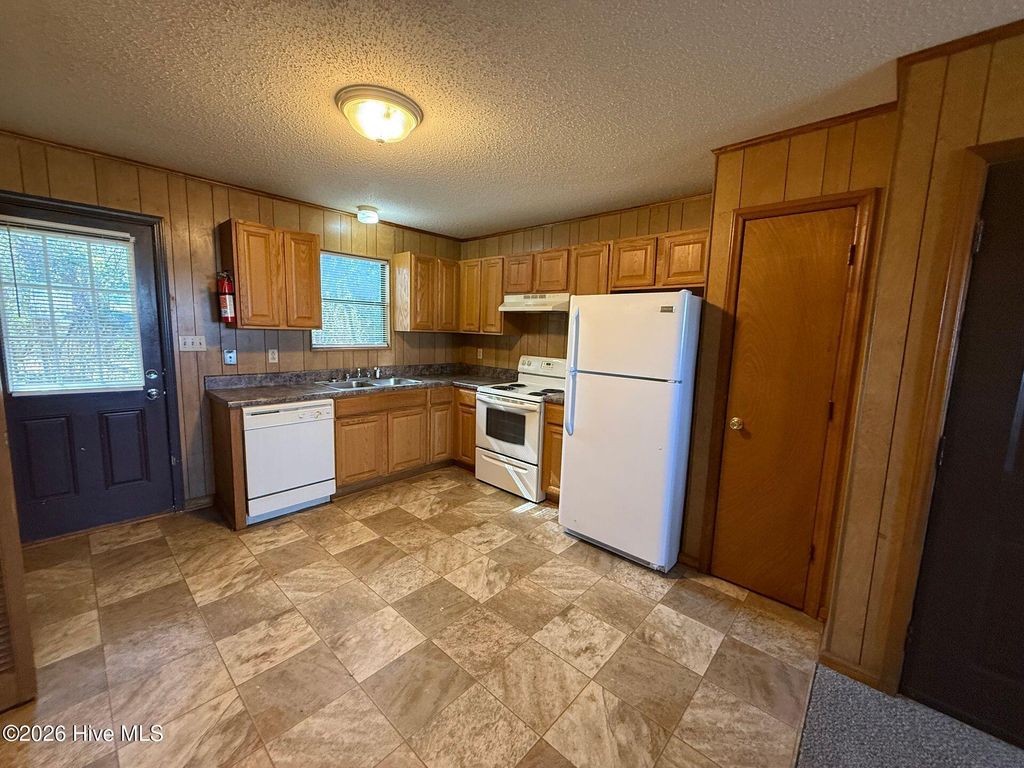 Photo of 2508 Commerce Road #A, Jacksonville, NC 28546 (MLS # 100563950)