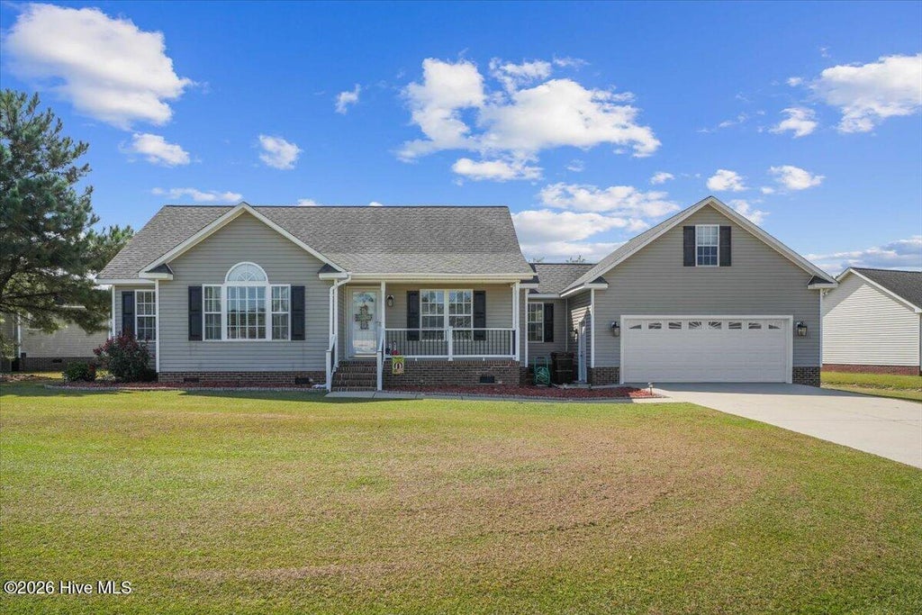 Photo of 208 Striding Ridge Drive, Goldsboro, NC 27534 (MLS # 100609636)