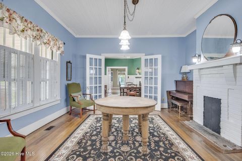 Tiny photo for 206 W Foy Street, Richlands, NC 28574 (MLS # 100579362)