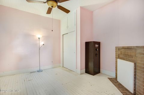 Tiny photo for 206 W Foy Street, Richlands, NC 28574 (MLS # 100579362)