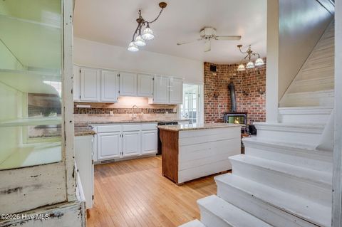 Tiny photo for 206 W Foy Street, Richlands, NC 28574 (MLS # 100579362)