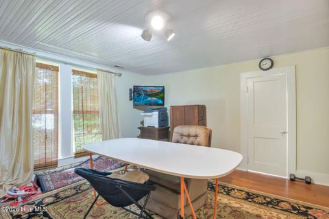 Tiny photo for 206 W Foy Street, Richlands, NC 28574 (MLS # 100579362)