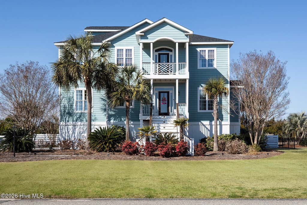 Photo of 8308 Lakeview Drive, Wilmington, NC 28412 (MLS # 100590632)
