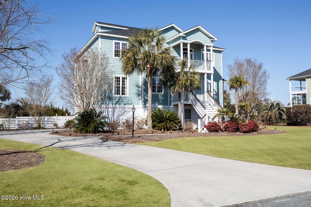 Photo of 8308 Lakeview Drive, Wilmington, NC 28412 (MLS # 100590632)