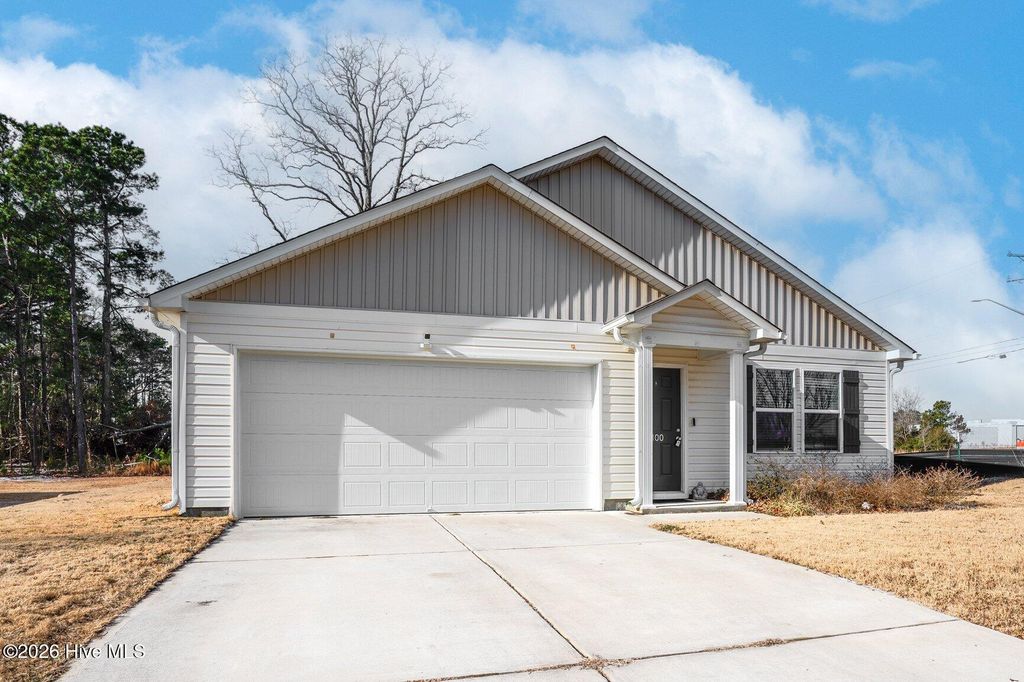 Photo of 100 Spencer Drive, Tarboro, NC 27886 (MLS # 100551849)