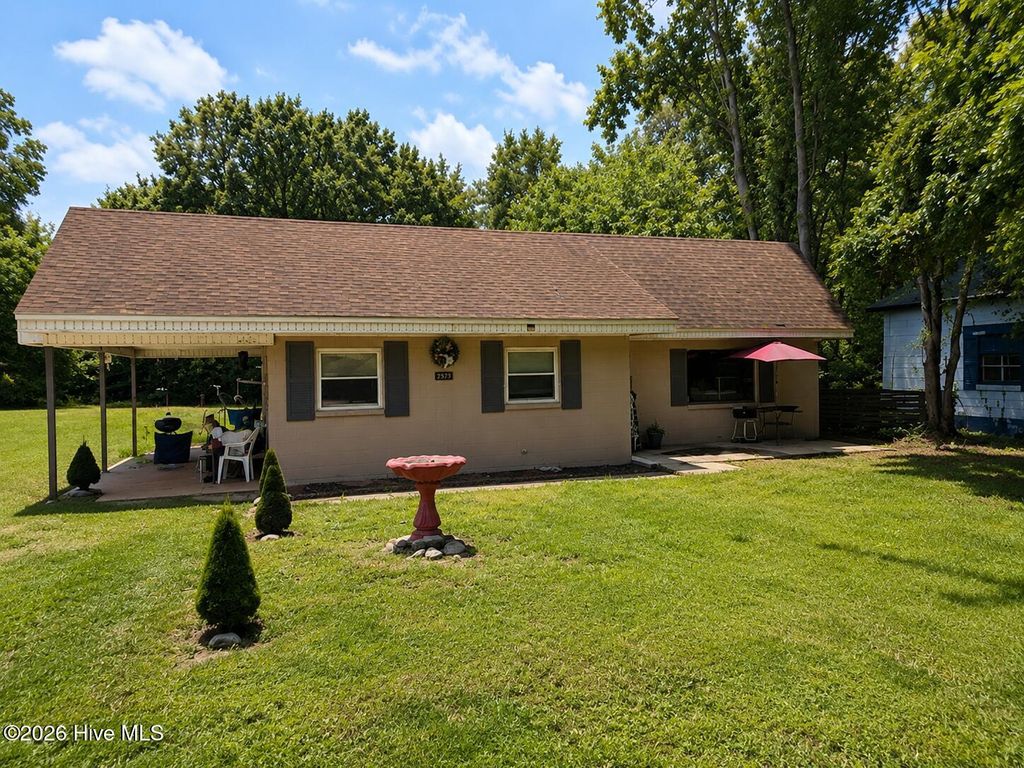 Photo of 703 W Church Street, Lewiston Woodville, NC 27849 (MLS # 100585206)