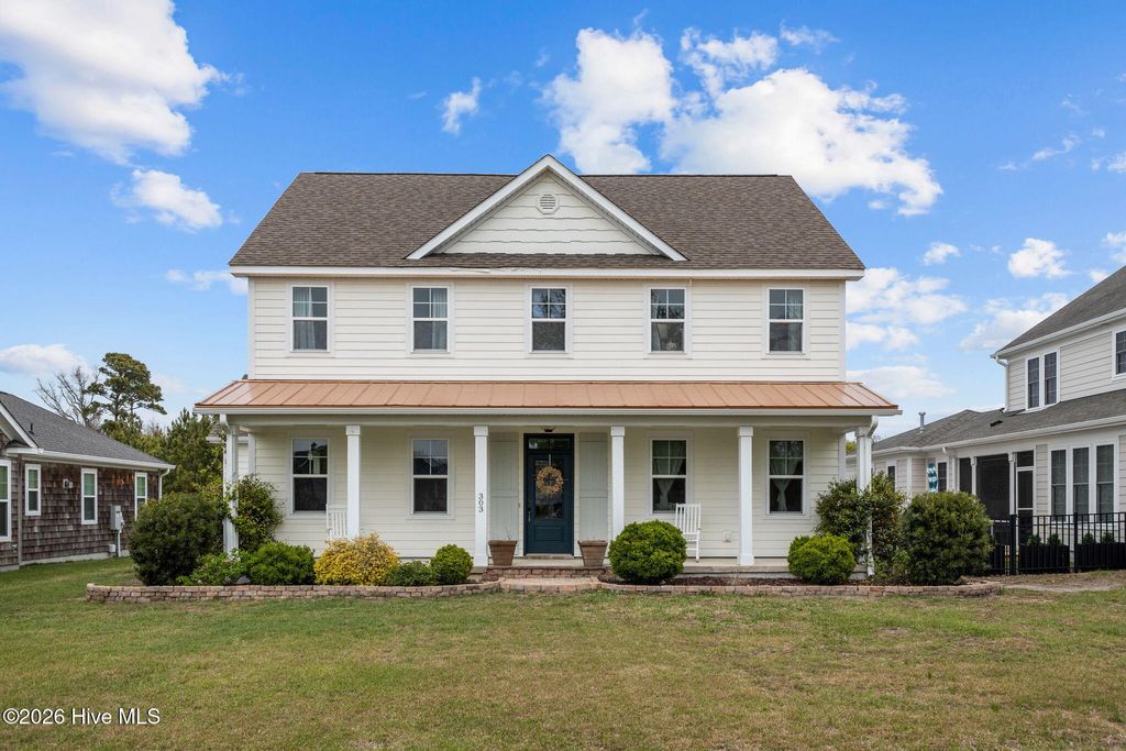 Photo of 303 Bogue Watch Drive, Newport, NC 28570 (MLS # 100566045)